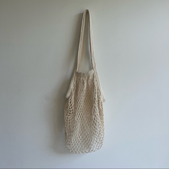 Cream mesh minimalist tote Parisian market style - Picture 2 of 8